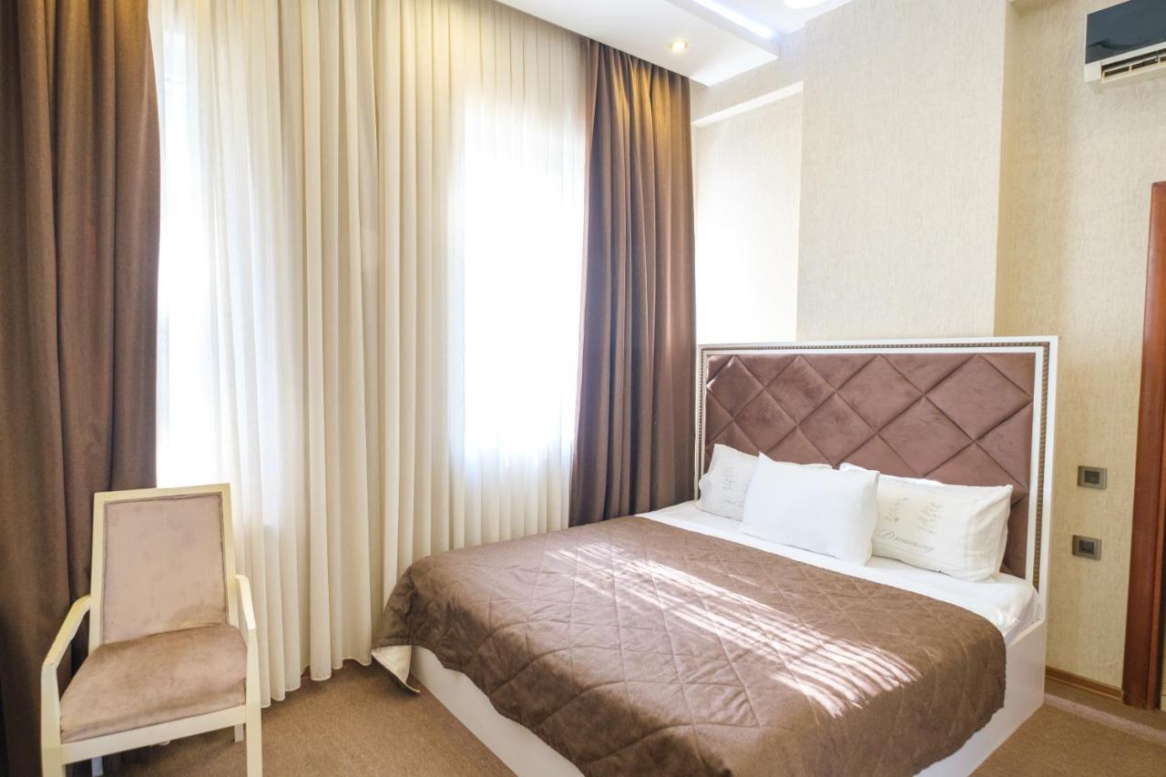 Maestro Hotel Baku Exterior foto